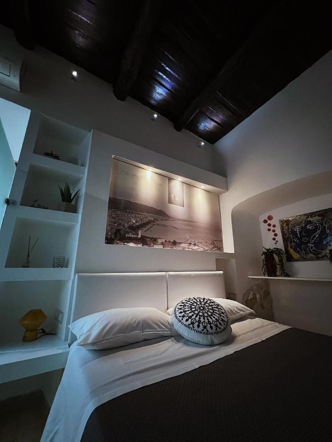 One Hospitality Home Salernes Extérieur photo